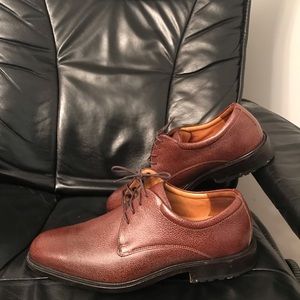 Lace up Cole Haan shoes